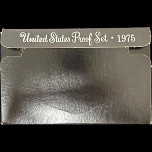 1975 US Mint Proof Set - Collectible Coin Presentation