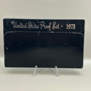 Beautiful 1973 US Mint Proof Set in Box