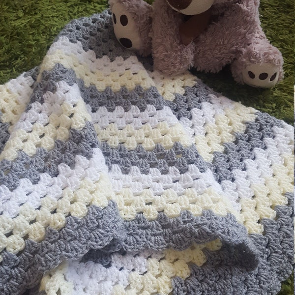 Hand Crochet baby blanket/ handmade baby blanket/