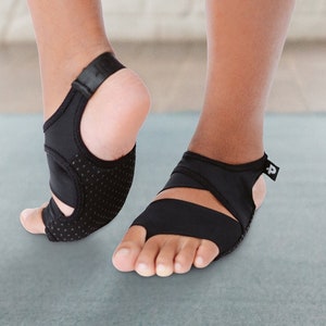 Women Men Multicolor Yoga Socks Flip Flop Socks Yoga Gift Athletic Socks  Dance Socks Grip Socks Pilates Socks Toeless Socks