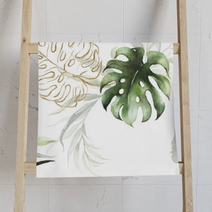 Serviette, Feuilles de monstera, Jungle exotique, Botanique tropicale, Blanc beige vert, Fantaisie élégante, Cuisine salle de bain, Spa, Serviette de sport image 1