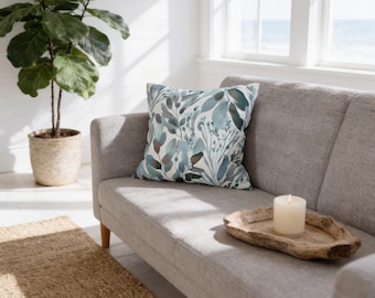 Abstrakte Kissenhülle | Floral hellblau grüne Blätter Küsten Decor | Eckiger Sofa Überwurf Dekorative