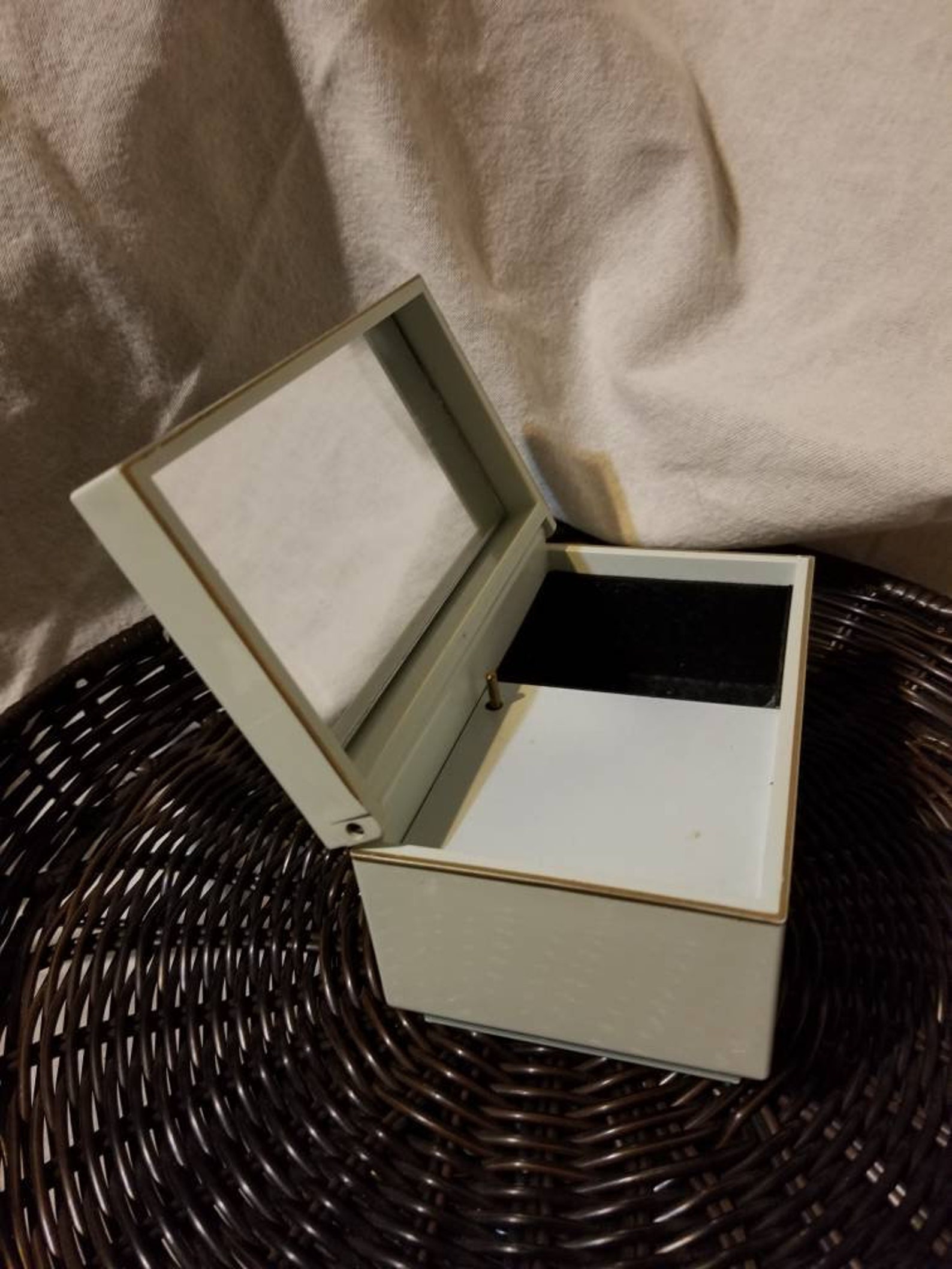 Vintage Otagiri Music Box As Time Goes By Ebb Tide Etsy