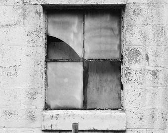 Broken Window, Abandoned Building