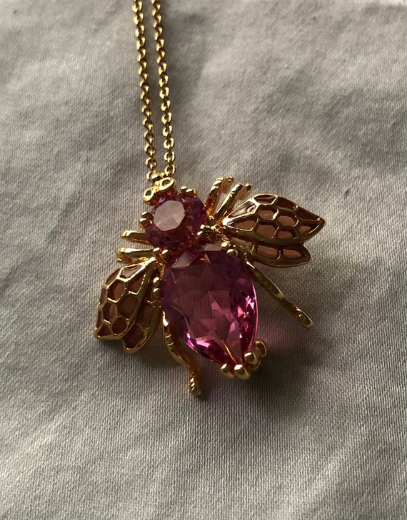 Joan Rivers crystal bumble bee pendant/brooch/neck