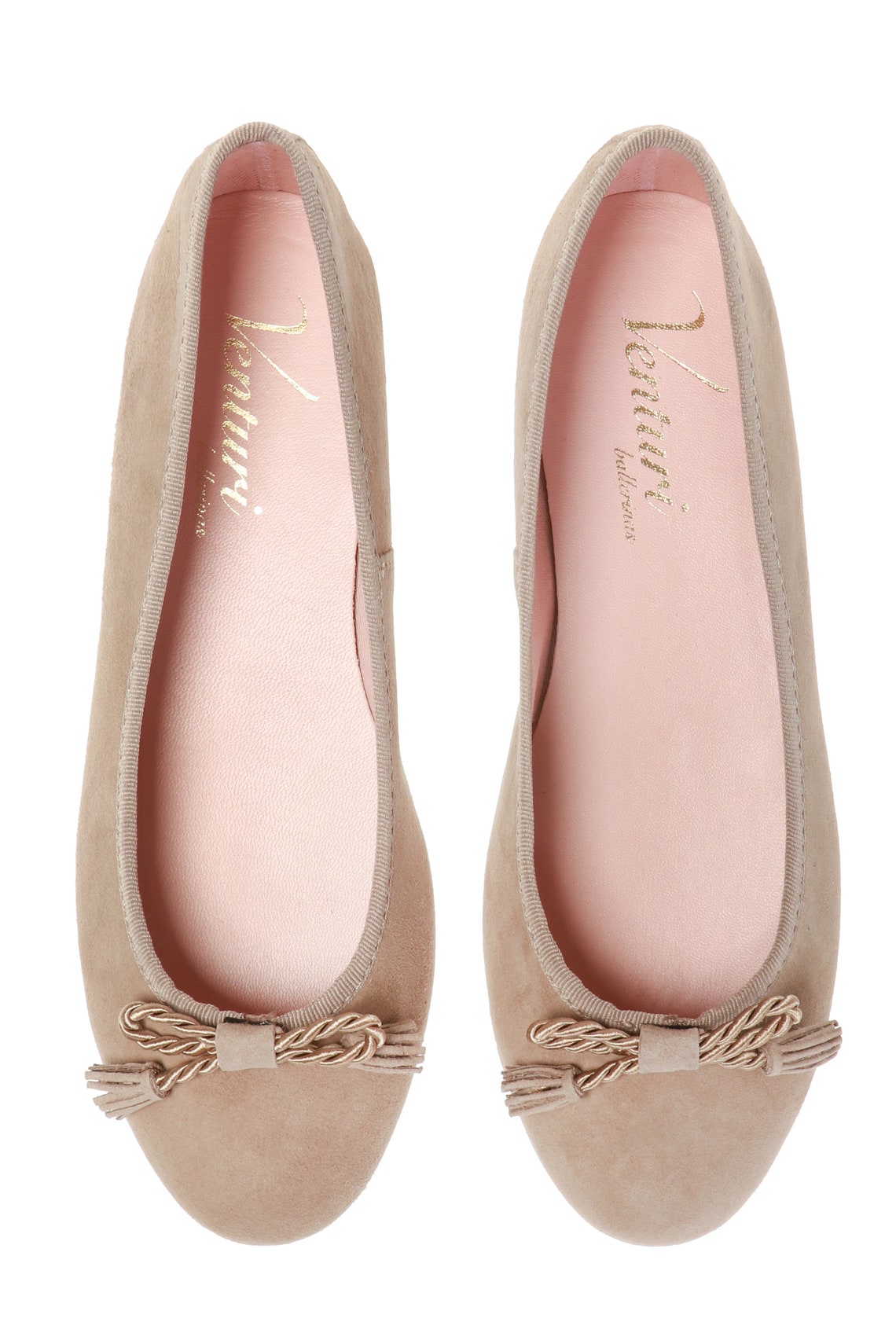 beige ballet flat shoes