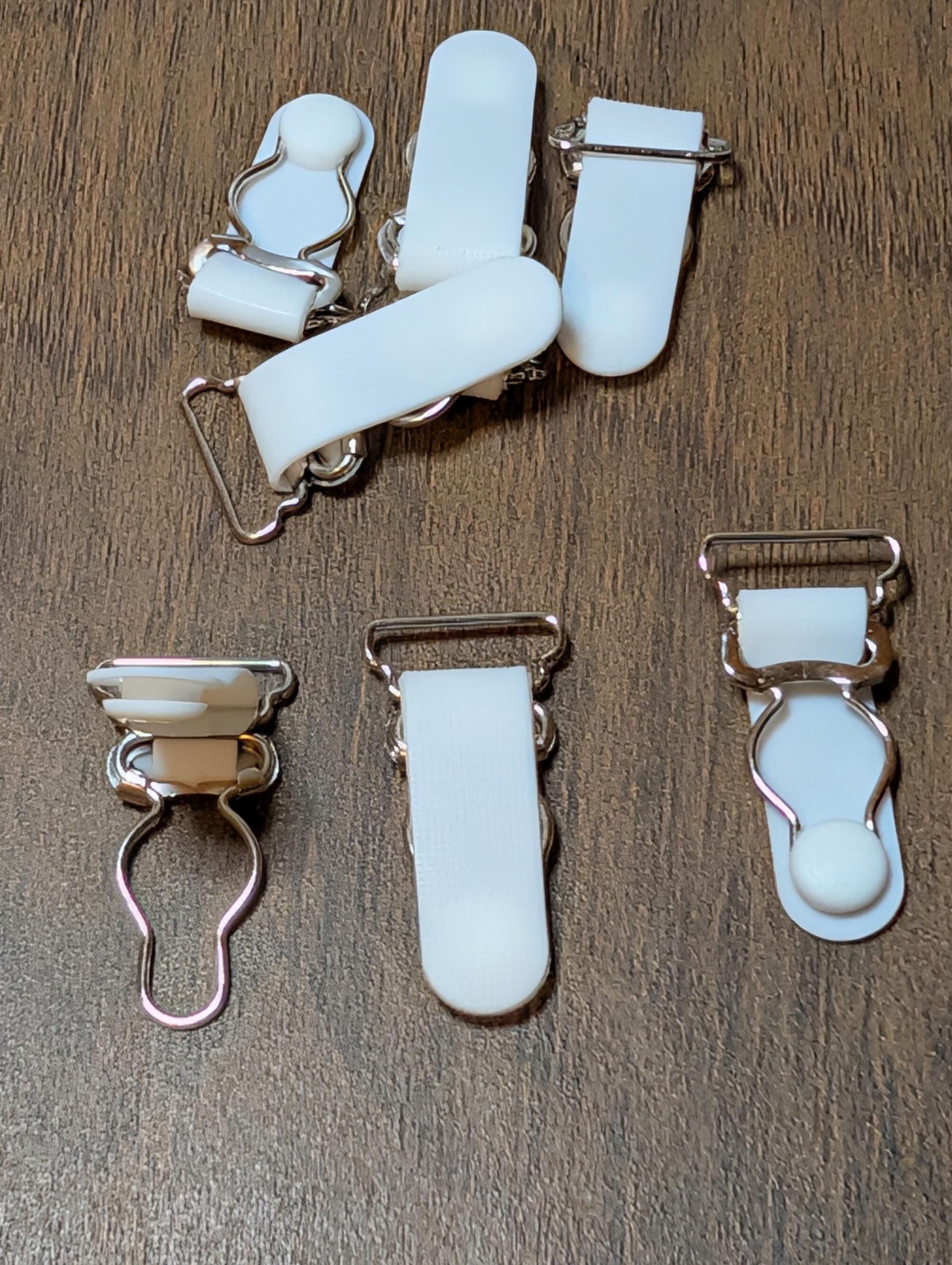 Garter Clip