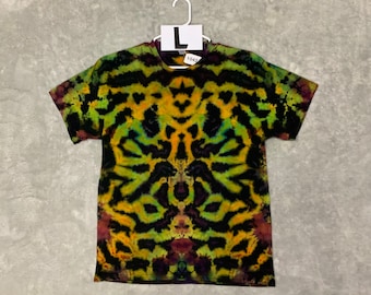 Large Reverse Ice Dye/Tie Dye shirt Gildan 100% cotton - from Toasted Goat Treasures