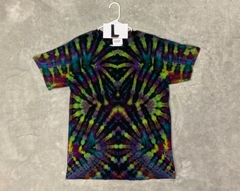 Large Reverse Ice Dye/Tie Dye shirt Gildan 100% cotton - from Toasted Goat Treasures