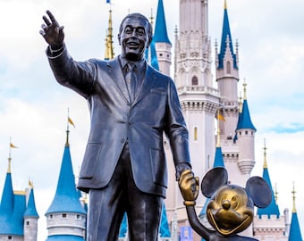 Partners Statue and Cinderella Castle