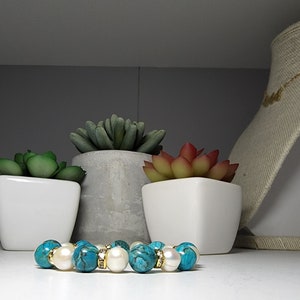 Turquoise and Freshwater Pearl Beaded Bracelet