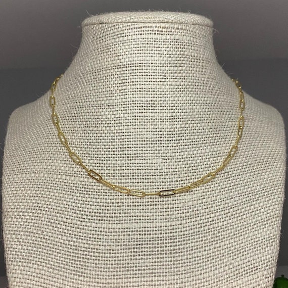 24K Gold Filled Thin PAPER CLIP Elongated Layer Necklace Oval Link Chain  Delicate Chain, Unfinished Chain by Yard For Necklace Bracelet Component |  ROLL-039 OverStock Clearance Pricing - DLUXCA