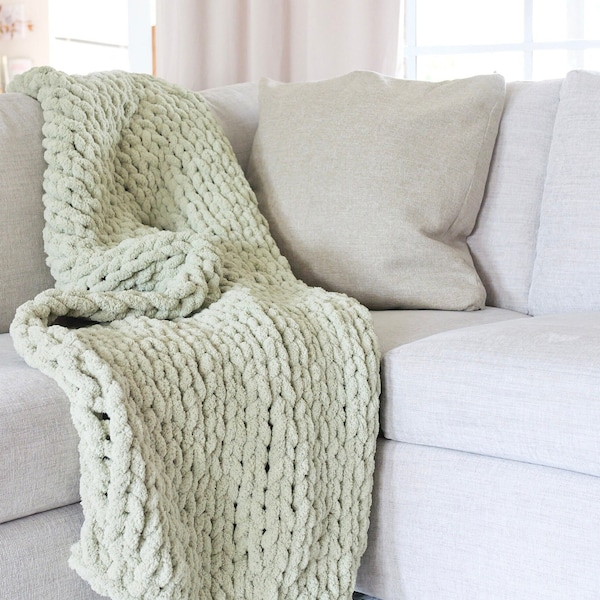 Sage Chunky Knit Blanket, Coastal Soft Throw Blanket for Couch, Bed | Handmade Mother's Day Gift, Wife's Birthday, Wedding Anniversary Gift