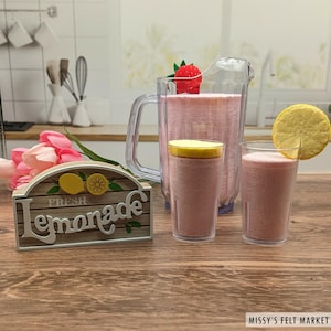 Summertime PINK LEMONADE Pitcher and Glasses Felt Play Food