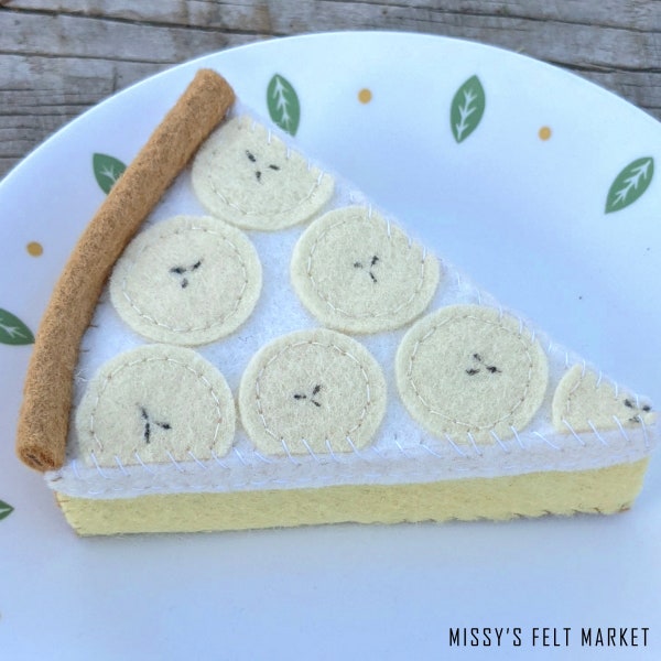 BANANA CREAM Pie by the Slice for Pretend Play - Mixed Medium Felt Food for Kids -  Play Room Decor - Summer Tropical Pie Shop