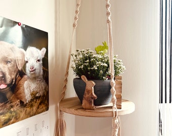 Hängande hylla med träskiva / Hängande planteringslåda med bräda / Boho / Hängande trähylla / Makramékökshylla