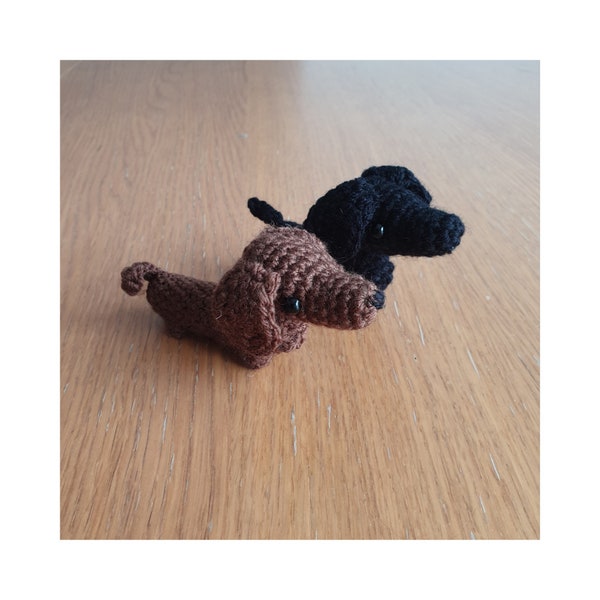 Petite peluche chien teckel