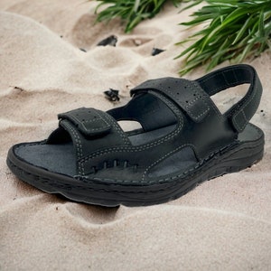 Sandali fatti a mano da CARVIANA Calzature comode Sandali da uomo Sandali in pelle da uomo Infradito da uomo in pelle Nero