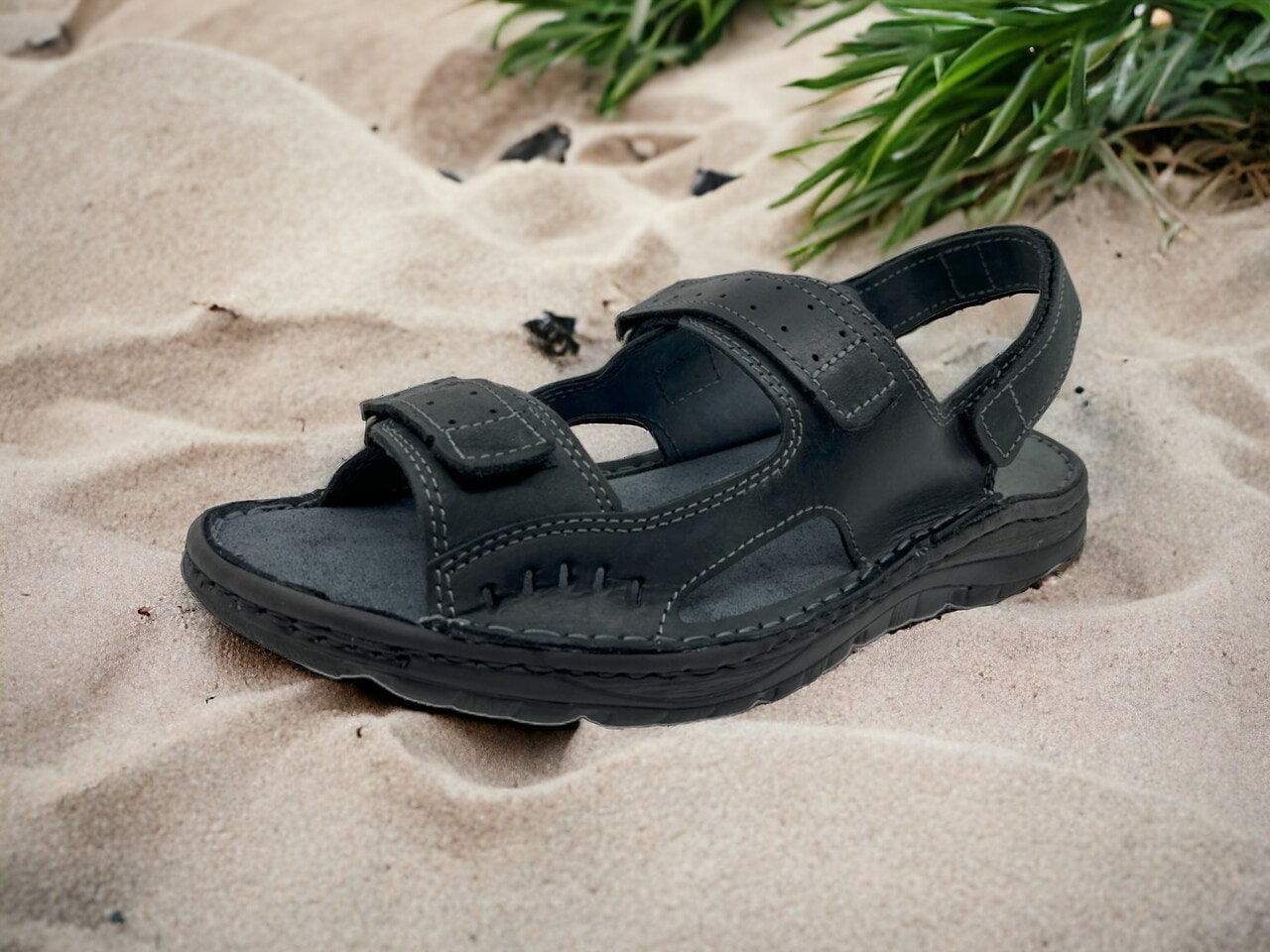 Handmade Sandals by CARVIANA Comfortable Footwear Sandals for Men Leather Sandals for Men Leather men's flip-flops Black