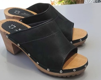 Women's Black Leather Clogs with Heel – Handmade Wooden Sole Sandals – Natural 100% Leather Slip-On Mules Wooden Heel Sandals Boho Clogs