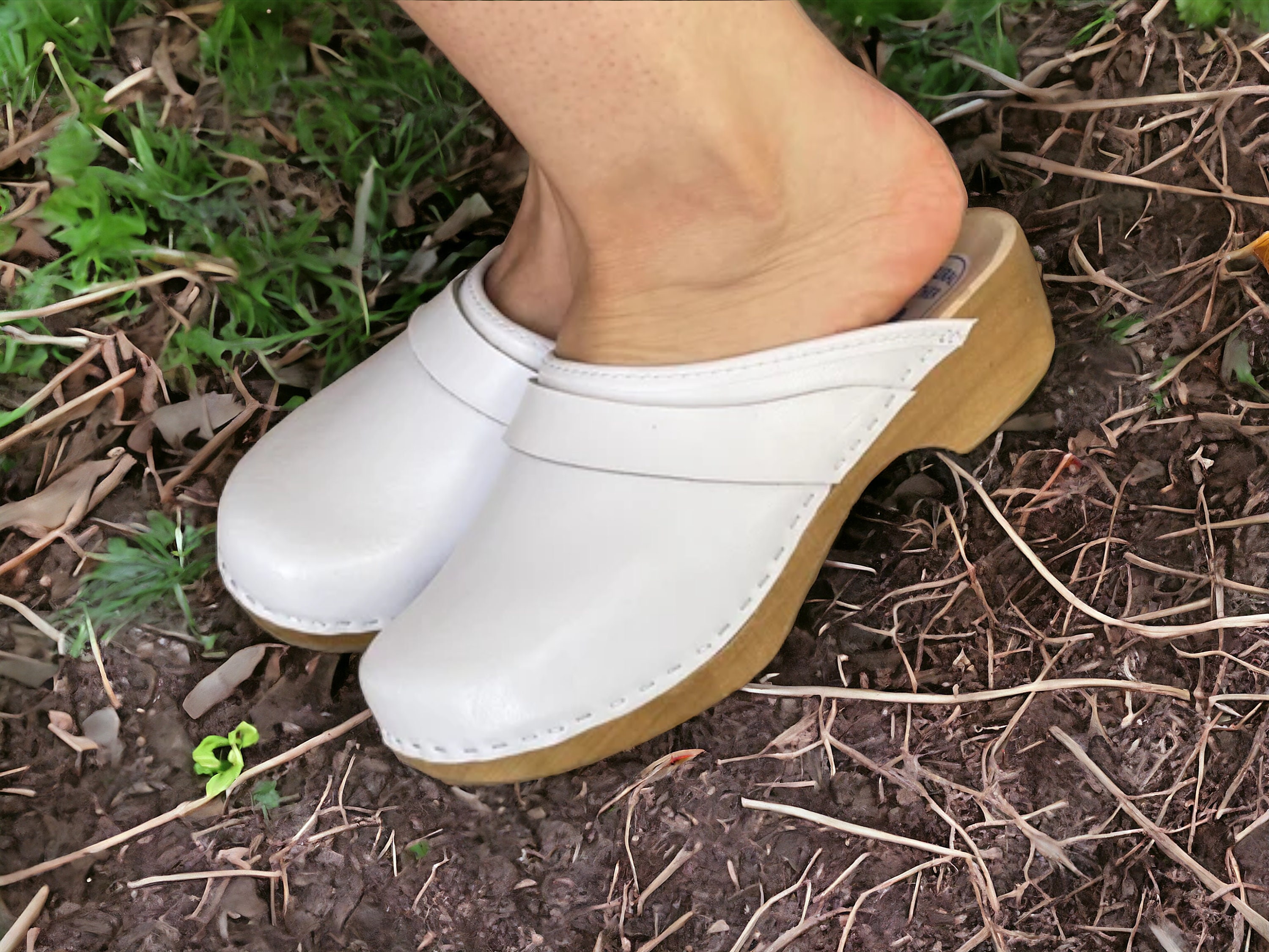 White Leather Clogs Sz 43 By Vitaform Free Shipping! 24 Hour Comfort Leslie Women main image 4