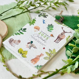 Calendario di 12 mesi piantabile in carta di semi di lusso eco-compatibile - Planner annuale sostenibile - Foresta