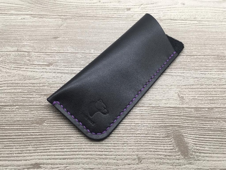 Brillenetui / Einstecketui / Hülle / Etui / Leather glasses case echt Leder ,Schwarz , Gr. L, XL, XXL, Handy Handgemacht Naht nach Auswahl Lila