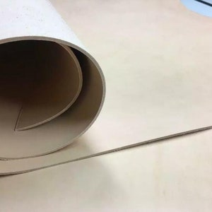 Leather piece buffalo leather saddle leather natural leather / blank leather / thick leather 1.4-1.6 mm or 2.8-3.4 mm vegetable tanned leather plate