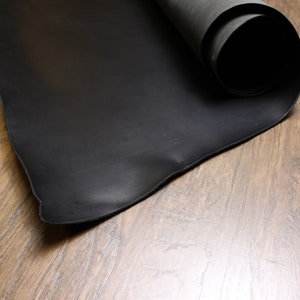 Leather Piece Premium Buffalo Leather Conceria Walpier &quot; Buttero &quot; Collection / Veg Tan Black - 1.4 mm or 2.2 mm Vegetable Tanned Leather Slab