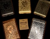 1920年代の英国ギャングスター用シガレットケース｜頑丈な金属製