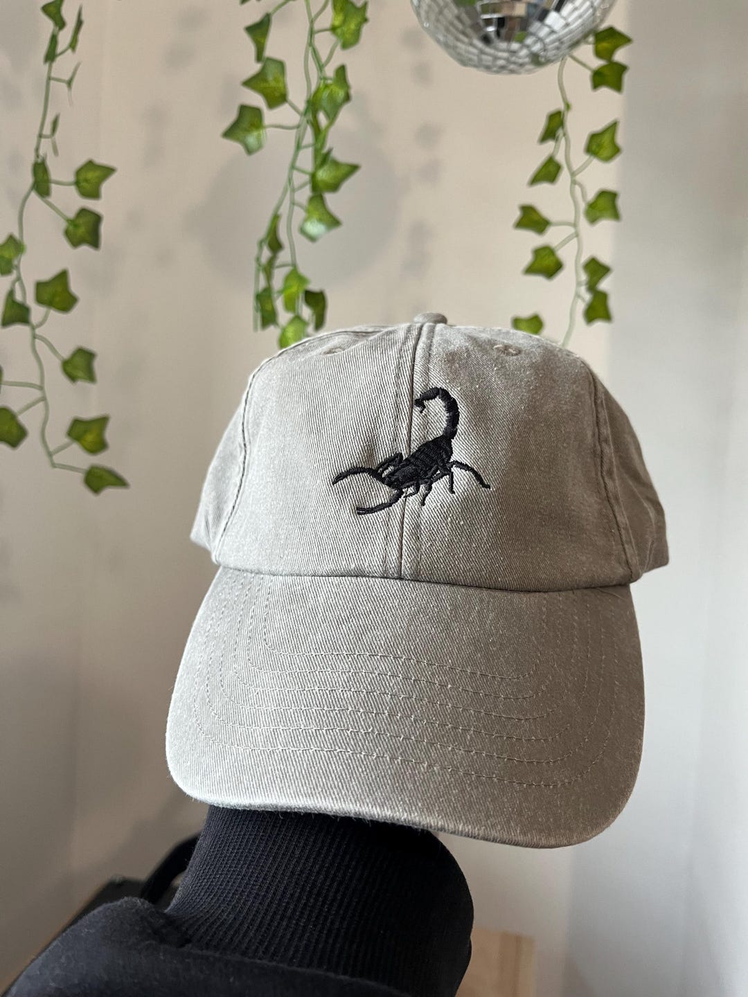 【Badee】Scorpion Embroidery Cap Scorpion New Leader TL Snapback 3D Scorpion Embroidery Adult