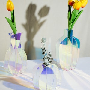 Minimalist Home D\u00e9cor Vertical bar Acrylic Flower Vase Art Home D\u00e9cor Acrylic Flower Vase Stem Bud Vase