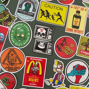 Lot van 50 Zombies-stickers - Virus - Catastrofe, Dag des Oordeels, Armageddon, Einde van de wereld, Vernietiging, Ineenstorting, Chaos, Uitsterven, Eschaton