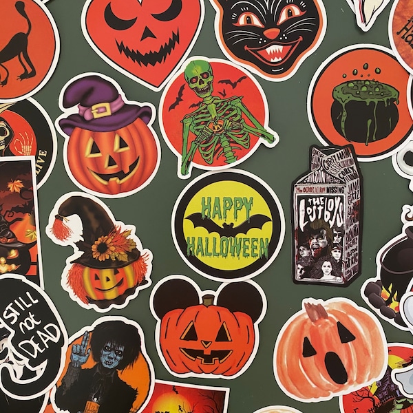 Lot 50 stickers Halloween - horreur, scrary, halloween, à distribuer, spooky,  bullet journal / ordinateur/ déguisement / soirée tim burton