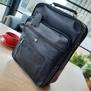 Grand sac en cuir personnalisé gratuit pour homme / sac à bandoulière pour homme personnalisé avec monogramme / sac à bandoulière gravé / porte-documents pour ordinateur portable