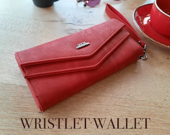 RED WALLETS / Vegan Leather Wristlet Wallet / Phone Case / Red Purse for Woman / Gift for Mother's Day