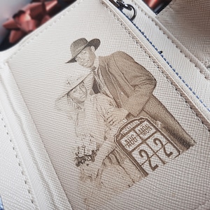 Bolsa feminina com foto gravada, presente feminino, carteira longa, bolsa personalizada para namorada gravada, porta-cartão de crédito, carteira feminina com foto personalizada