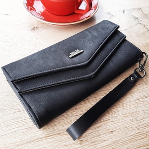 Cartera de mujer personalizada / Cartera de mujer de cuero vegano grabado / Cartera con nombre personalizado / Cartera de mujer / Regalo de cumpleaños para ella y su madre