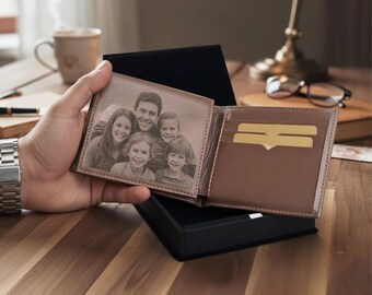 Custom Engraved Photo Men’s Wallet - Personalized Gift for Dad,  Grandpa, Husband - Father's Day Present