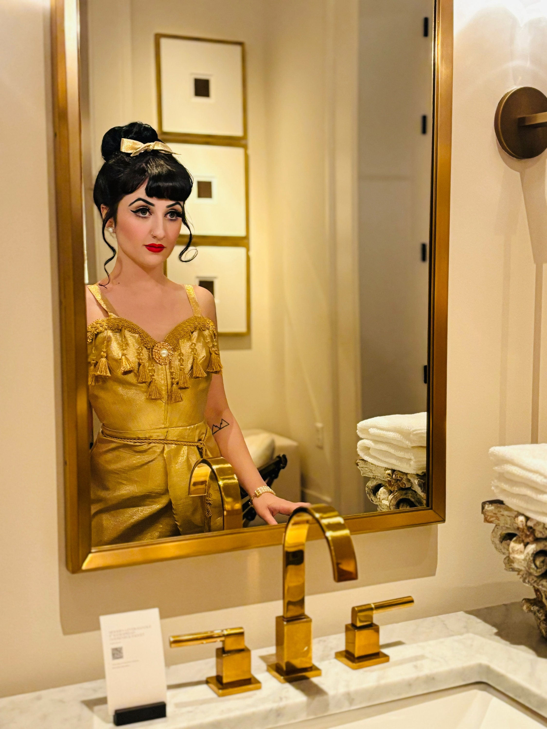 Gold Vintage Bombshell New Year's Dress