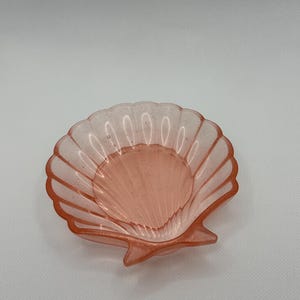 Resin Clamshell Trinket Dish