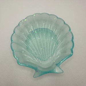 Resin Clamshell Trinket Dish