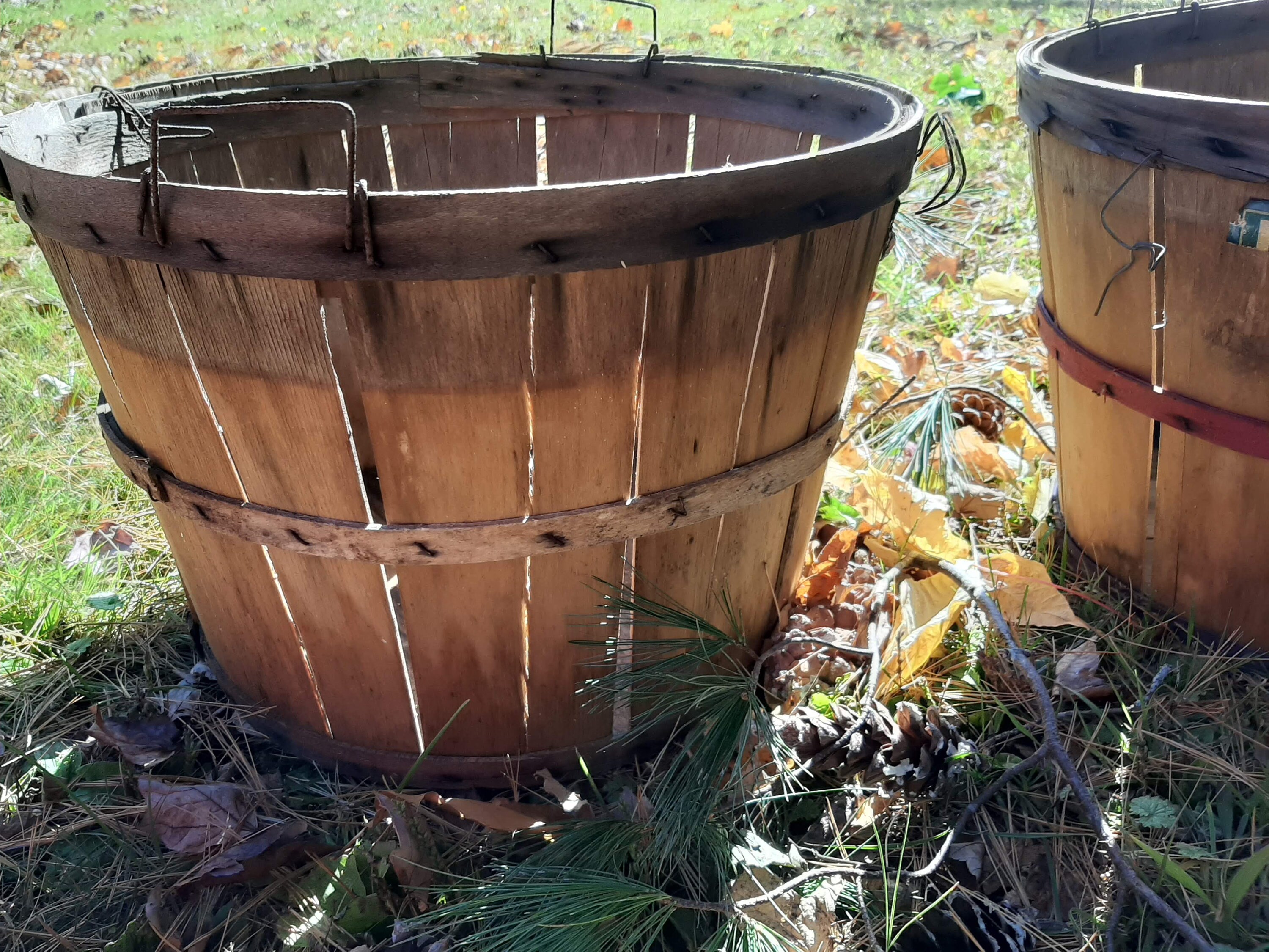 Farm Harvest Bushel Baskets with solid lumbar bottoms Etsy