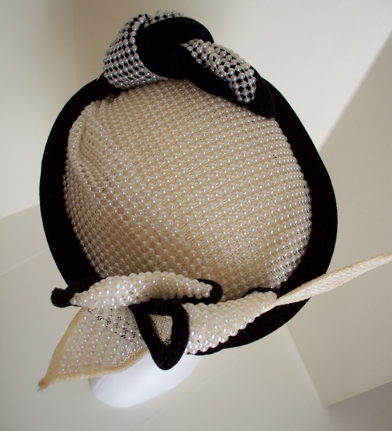 Grace Elegant handmade pearl percher