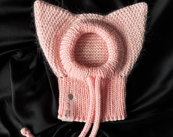 Handmade knit hat for dogs