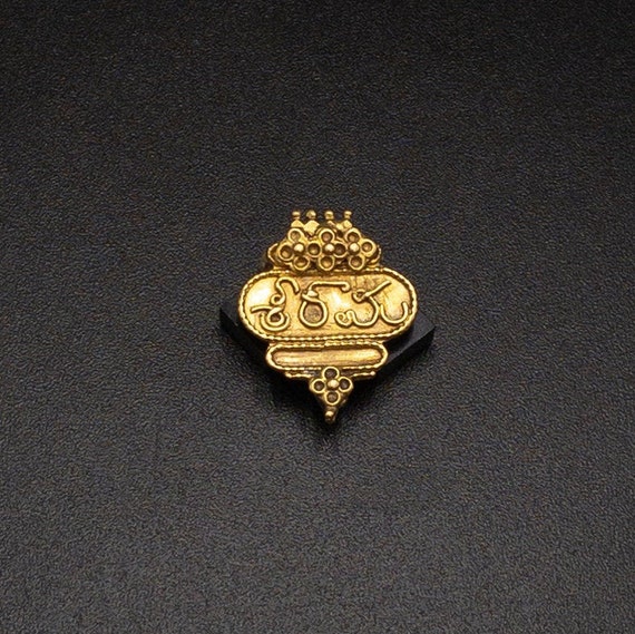 Gold Pendant Antique vintage ethnic indian jewelry