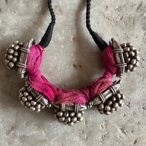 Stunning tribal old Indian necklace