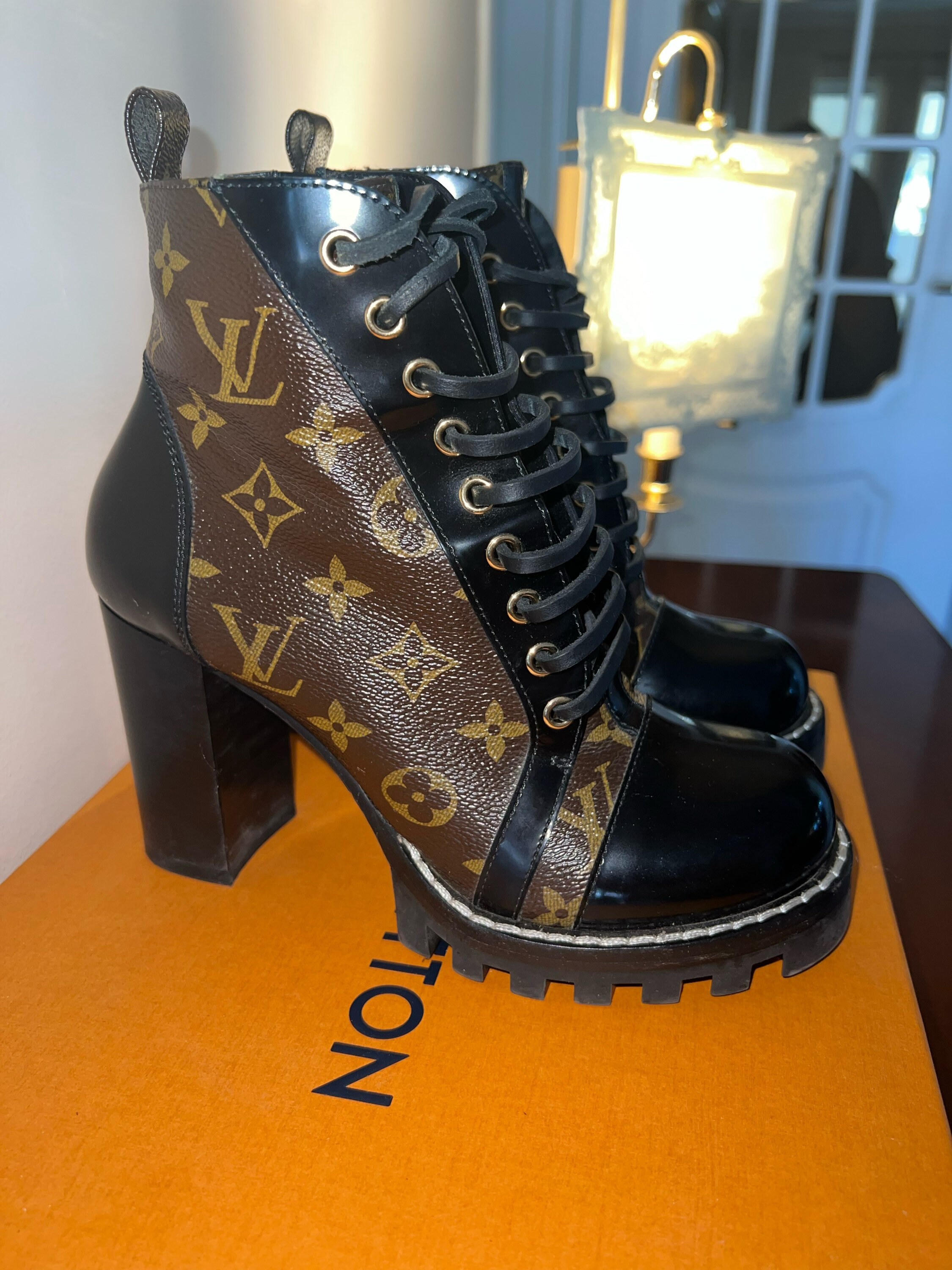 louis vuitton women boots