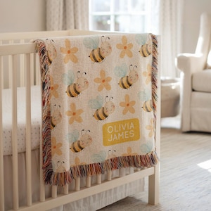 Personalisierte Biene Babydecke, Name Hummel werfen für Mädchen, niedliches Kinderzimmer Dekor oder Babypartygeschenk, Bienendecke Biene Themen-Kinderzimmer