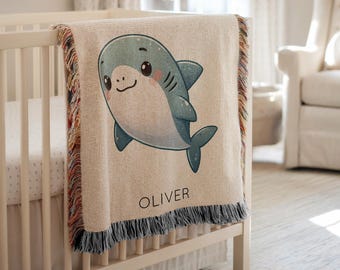 Manta de bebé personalizada con tiburón, estampado de animales marinos con nombre personalizado, ropa de cama acogedora con temática marina, bonito regalo submarino para baby shower